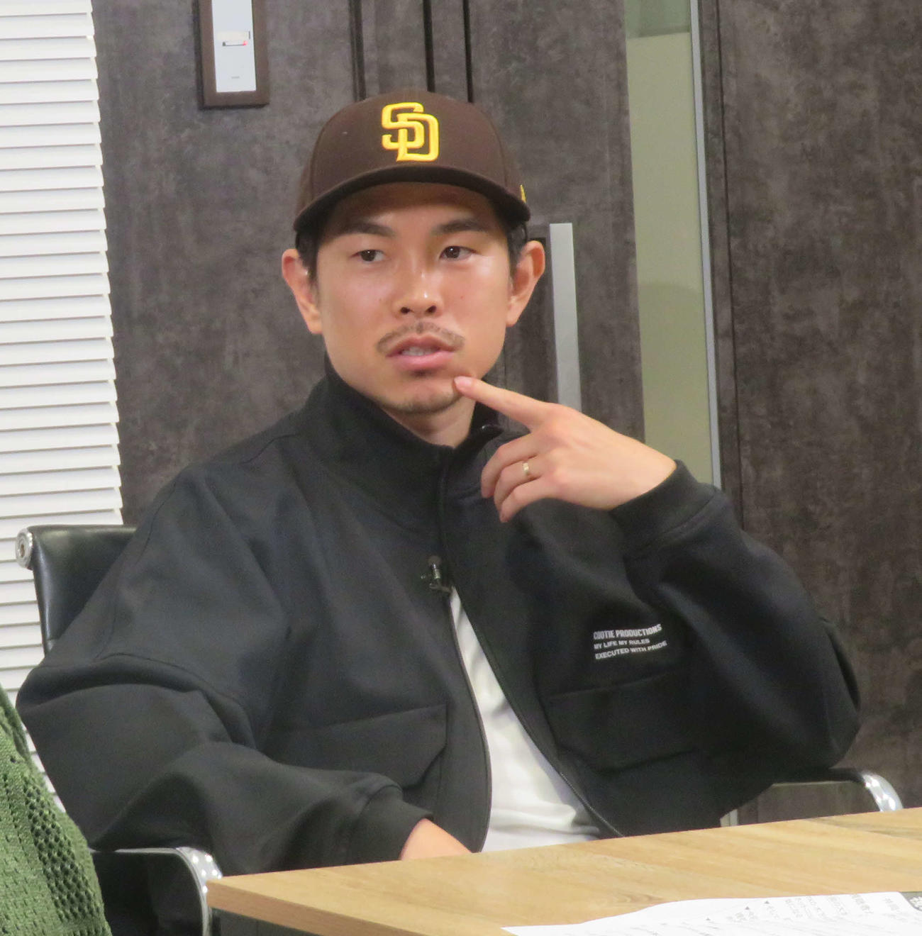ABEMAボクシングユーチューブチャンネル生配信に登場したWBA世界スーパーフライ級王者井岡一翔
