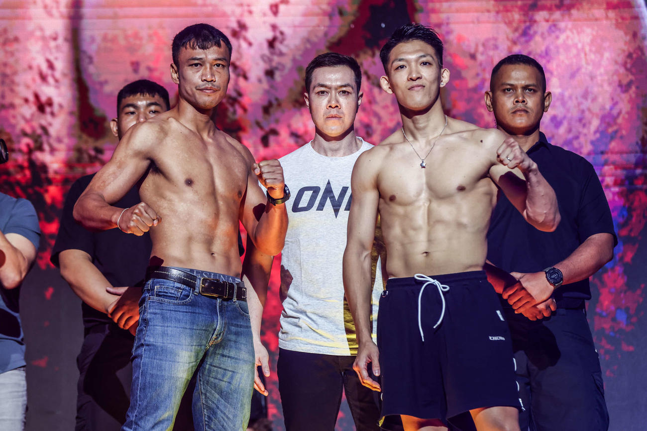 前日フェイスオフ時の野杁正明（右）とシッティチャイ（C）ONE Championship