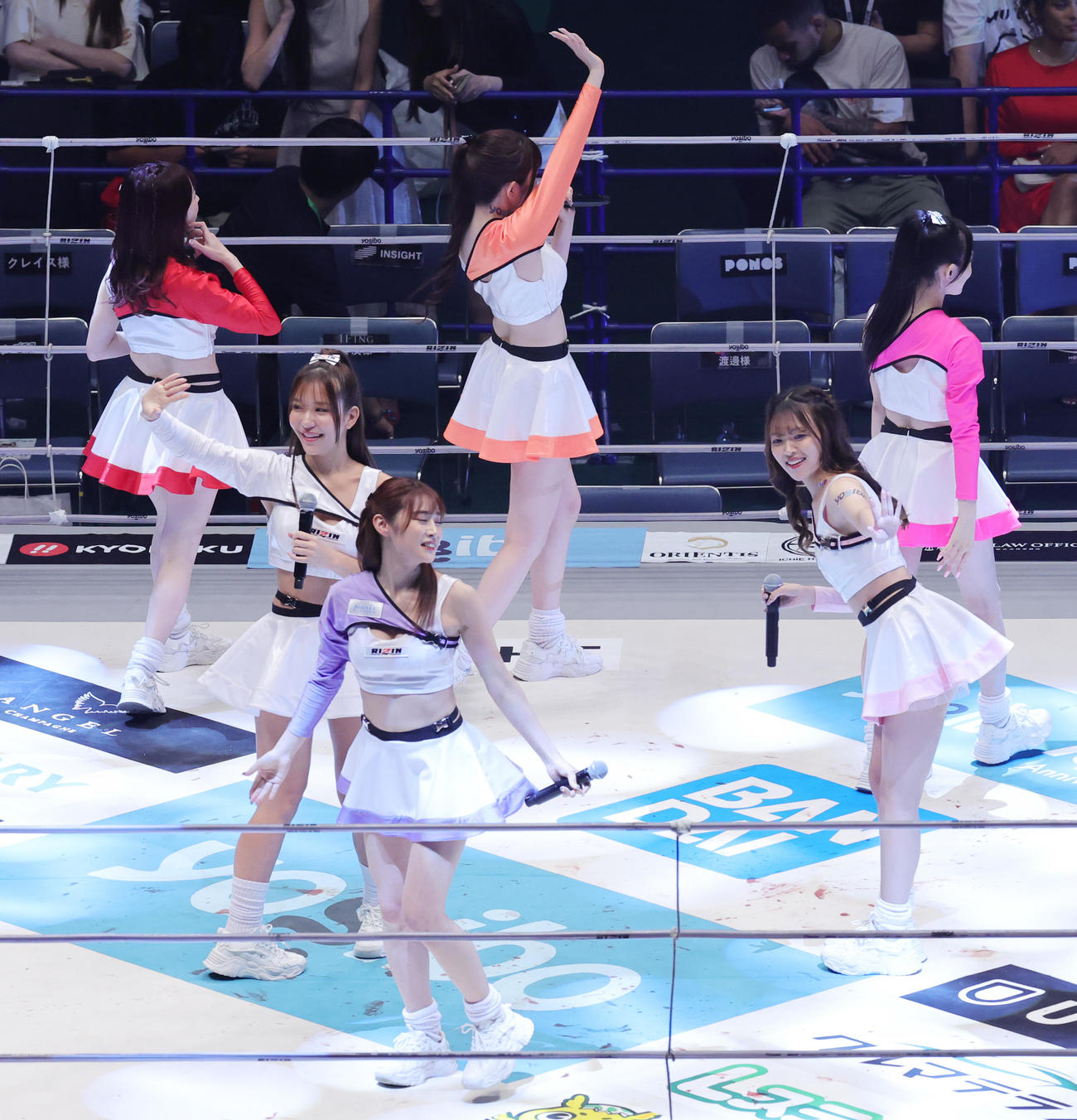 RIZINガール（撮影・野上伸悟）