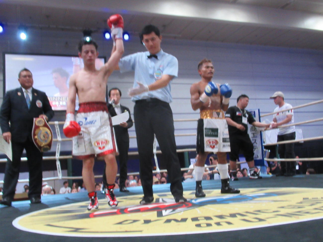 判定で防衛に成功したWBOアジアパシフィック・ミニマム級王者の小林