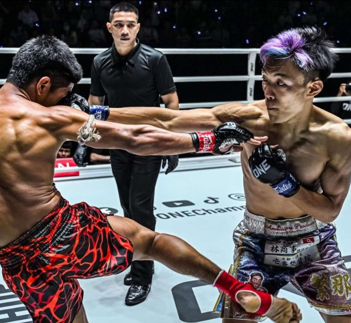1RKO勝ちを飾った林繁那（右）（林繁那のインスタグラムから　（C）ONE Championship）