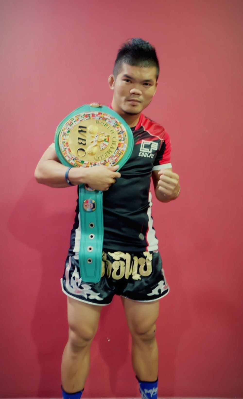 10月20日に亀田京之介と対戦する元世界王者のスリヤン・ソー・ルンヴィサイ（TMKジム提供）