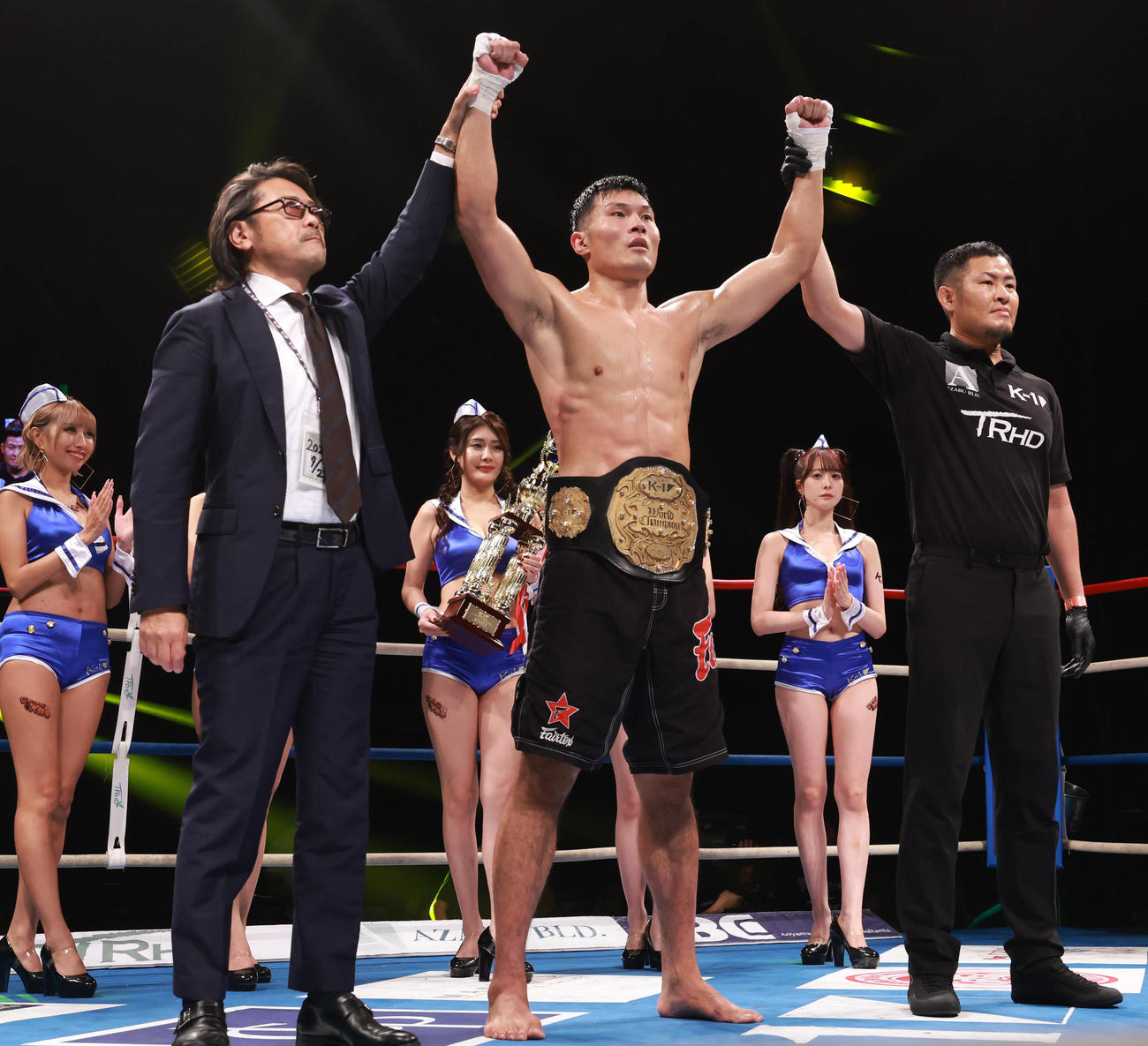 クルーザー級タイトルマッチで王座を防衛したリュウ・ツァー（撮影・野上伸悟）