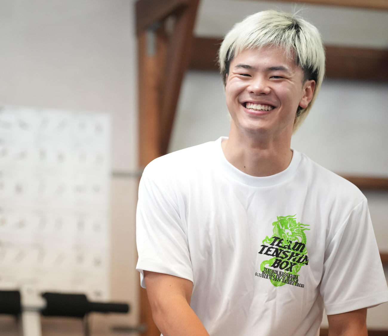 リラックスした表情の那須川（撮影・鈴木みどり）