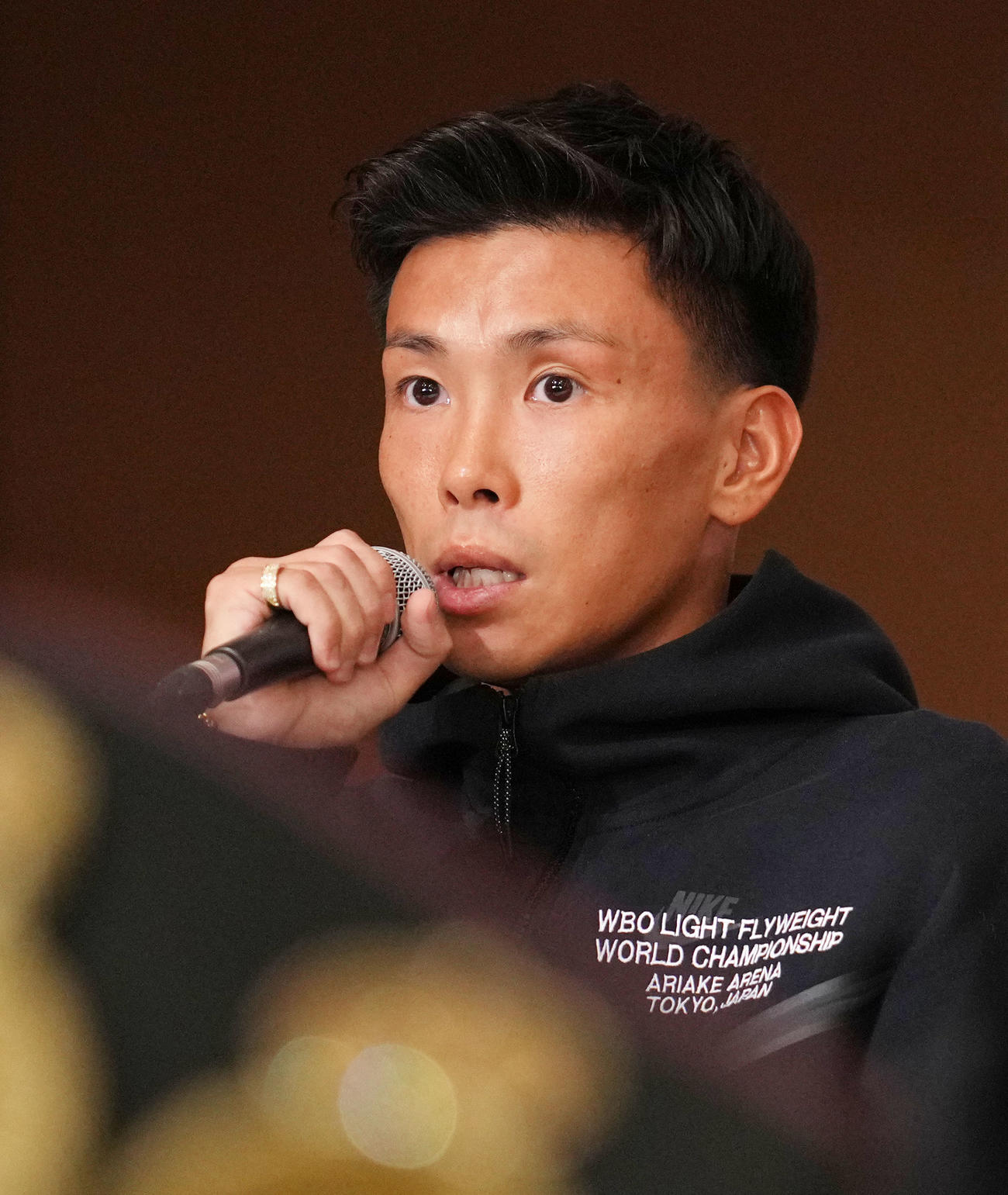 試合への意気込みを語る岩田（撮影・横山健太）