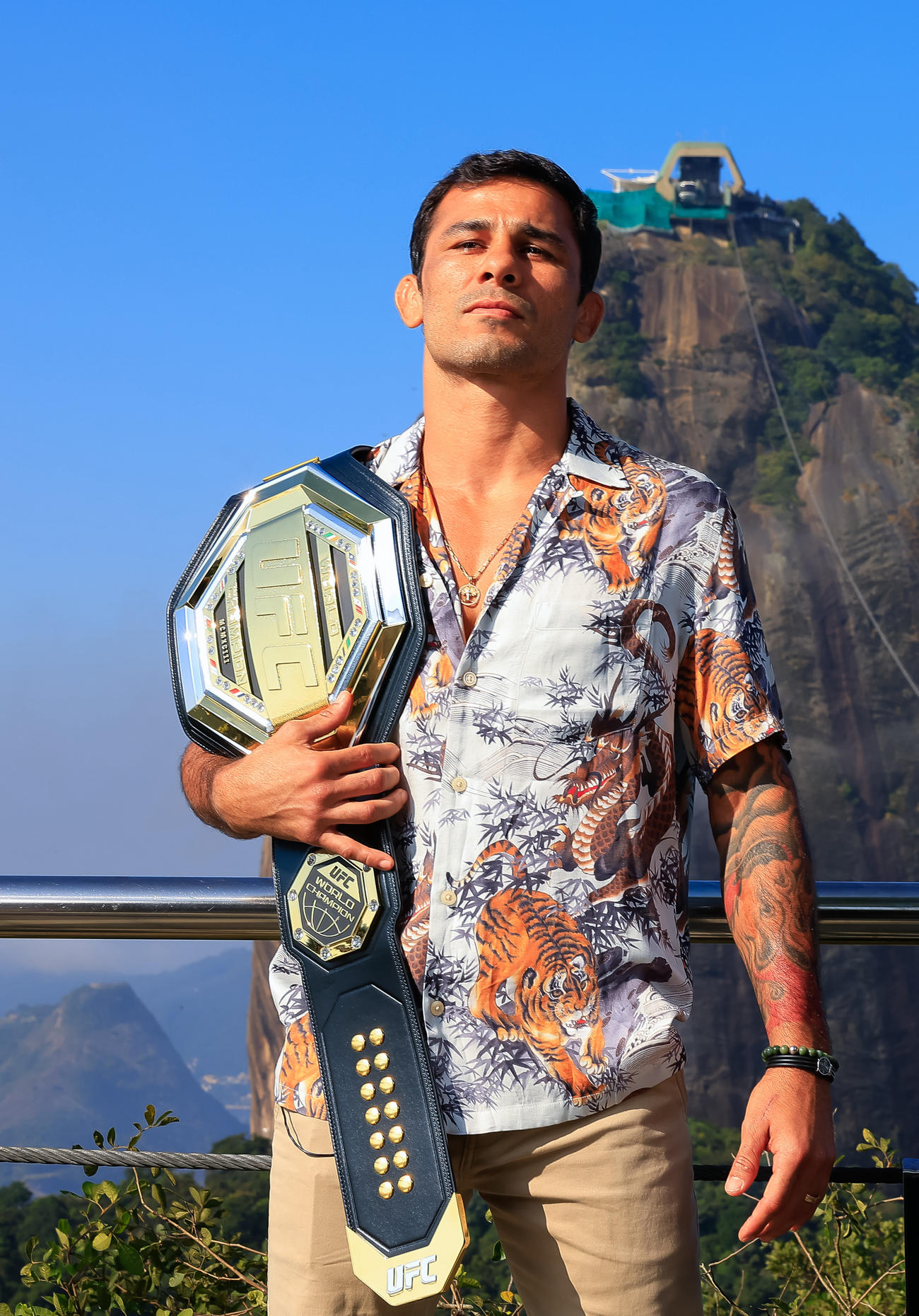 UFC310大会で朝倉海の挑戦を受けるUFCフライ級王者アレシャンドレ・パントージャ（C）Zuffa LLC／UFC