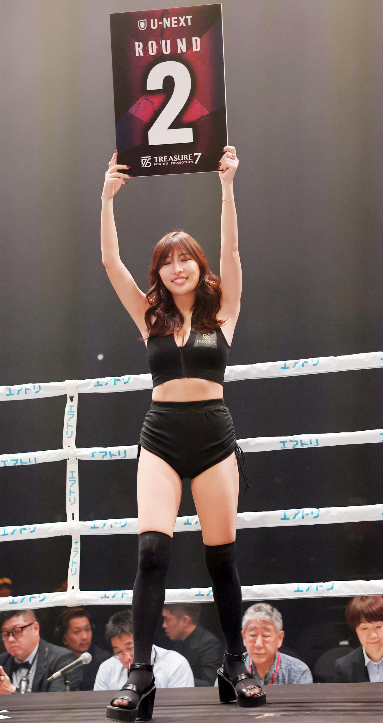 大会を盛り上げたラウンドガール