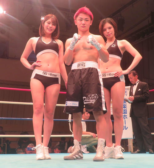 吉良大和 ボクシング】世界ランカー吉良大弥デビュー2戦連続1回KO勝ち「早く