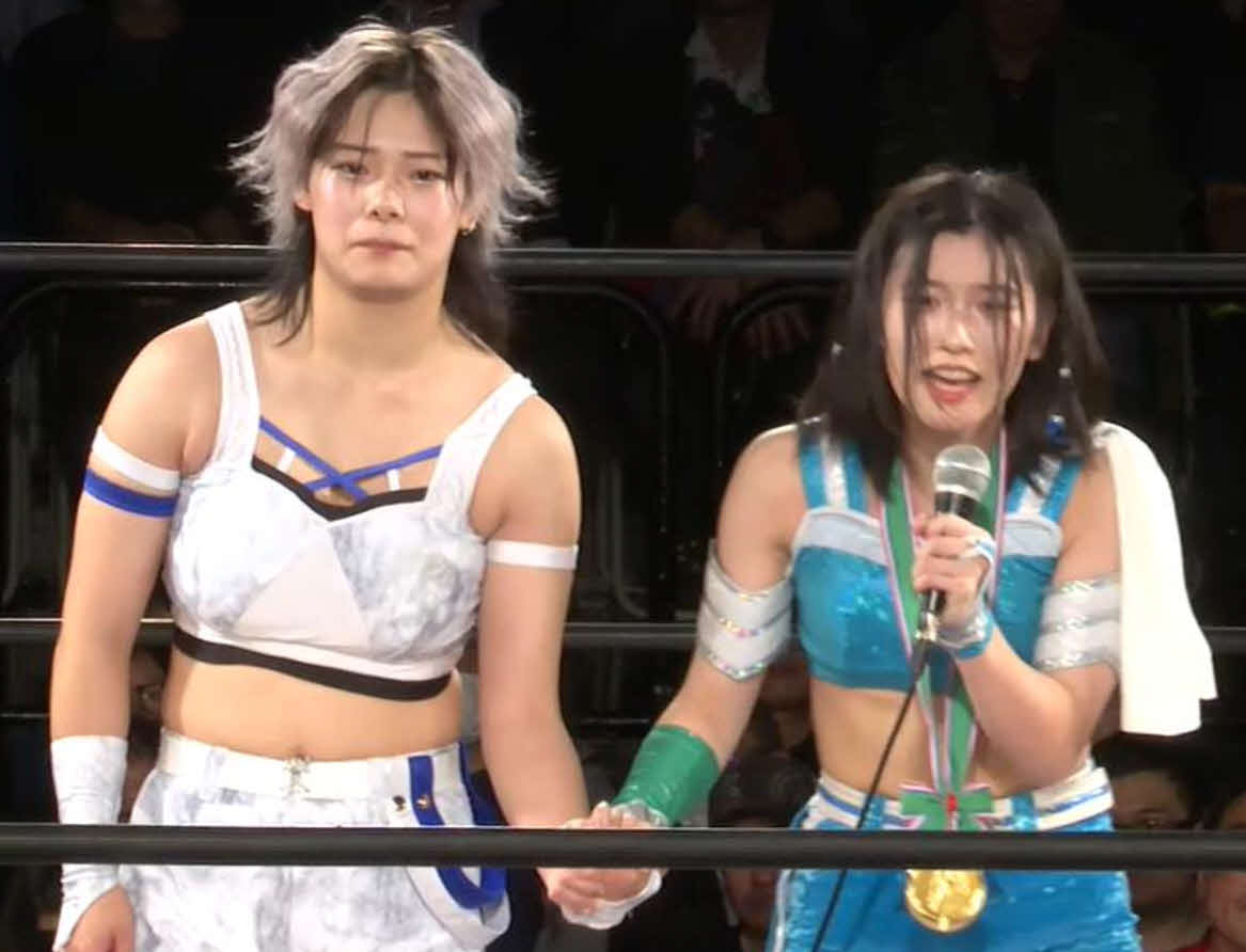 プリンセスタッグ王座へ挑戦するねくじぇねトーナメント優勝の風城ハル（右）と同準優勝の凍雅（レッスルユニバースから）