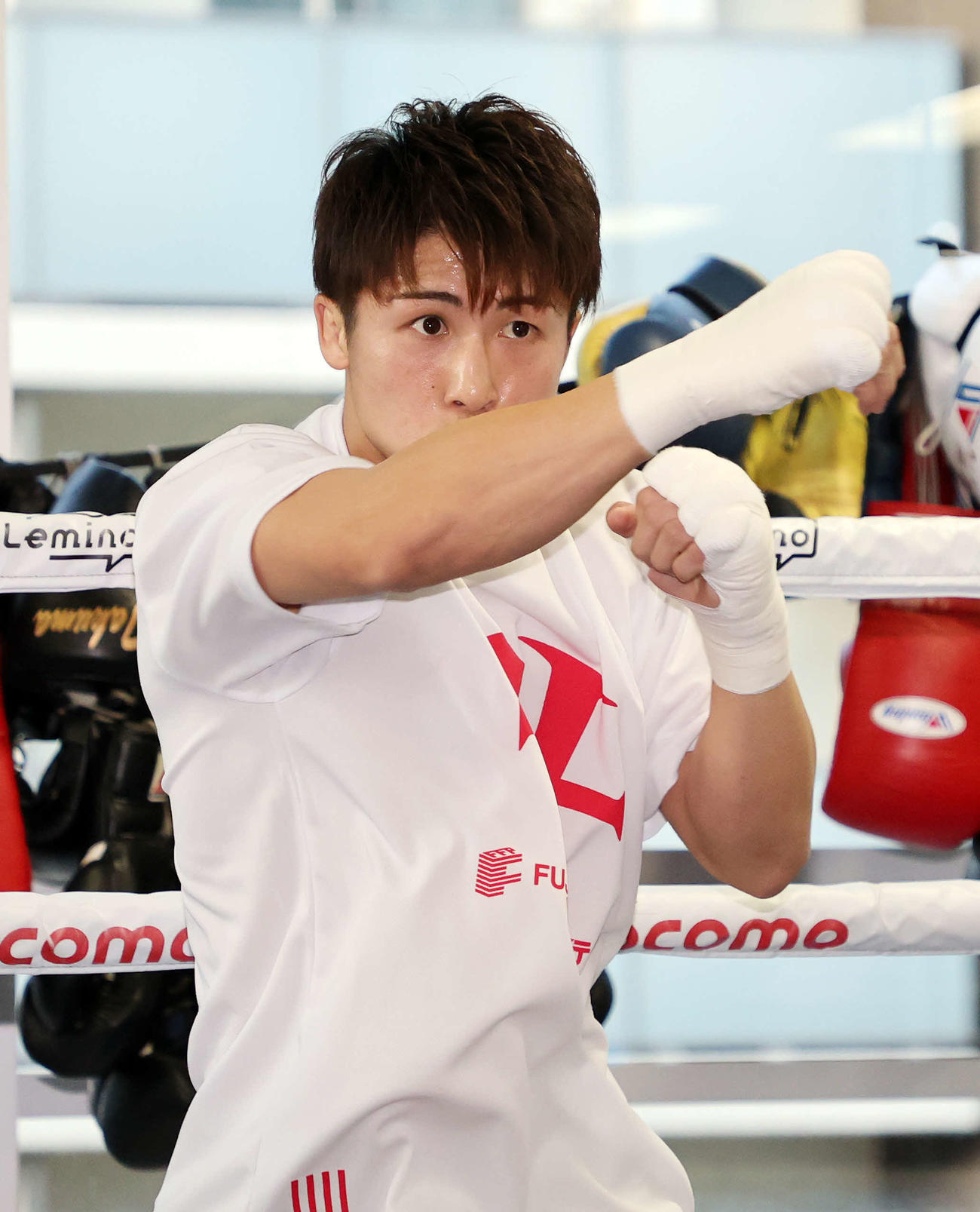 公開練習に臨む井上（撮影・鈴木正人）