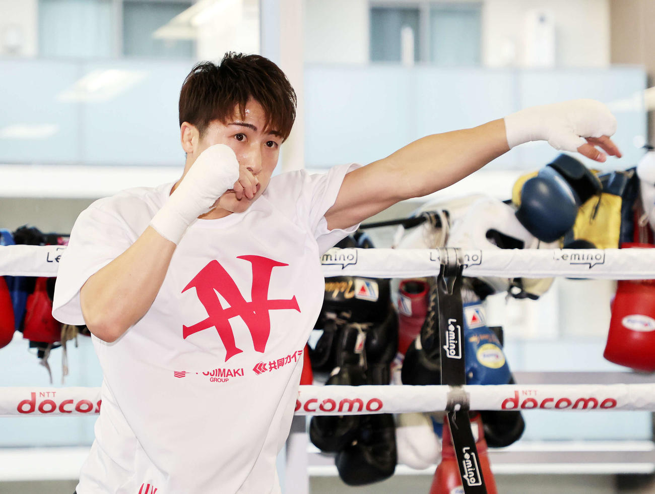 公開練習に臨む井上（撮影・鈴木正人）