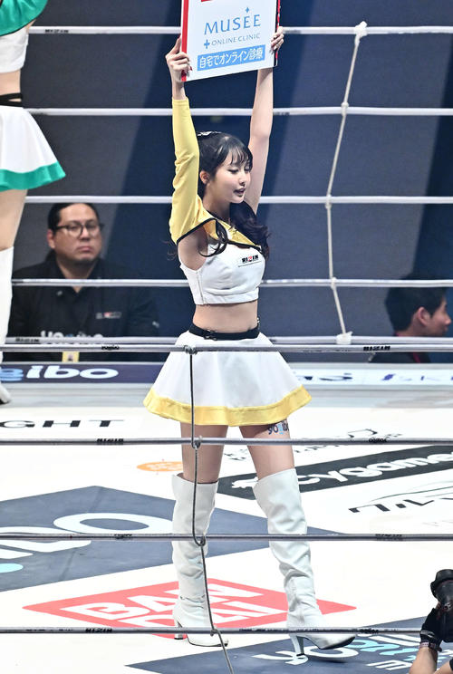 RIZIN】RIZINガール今年も大みそか盛り上げた！年の瀬大舞台のリング