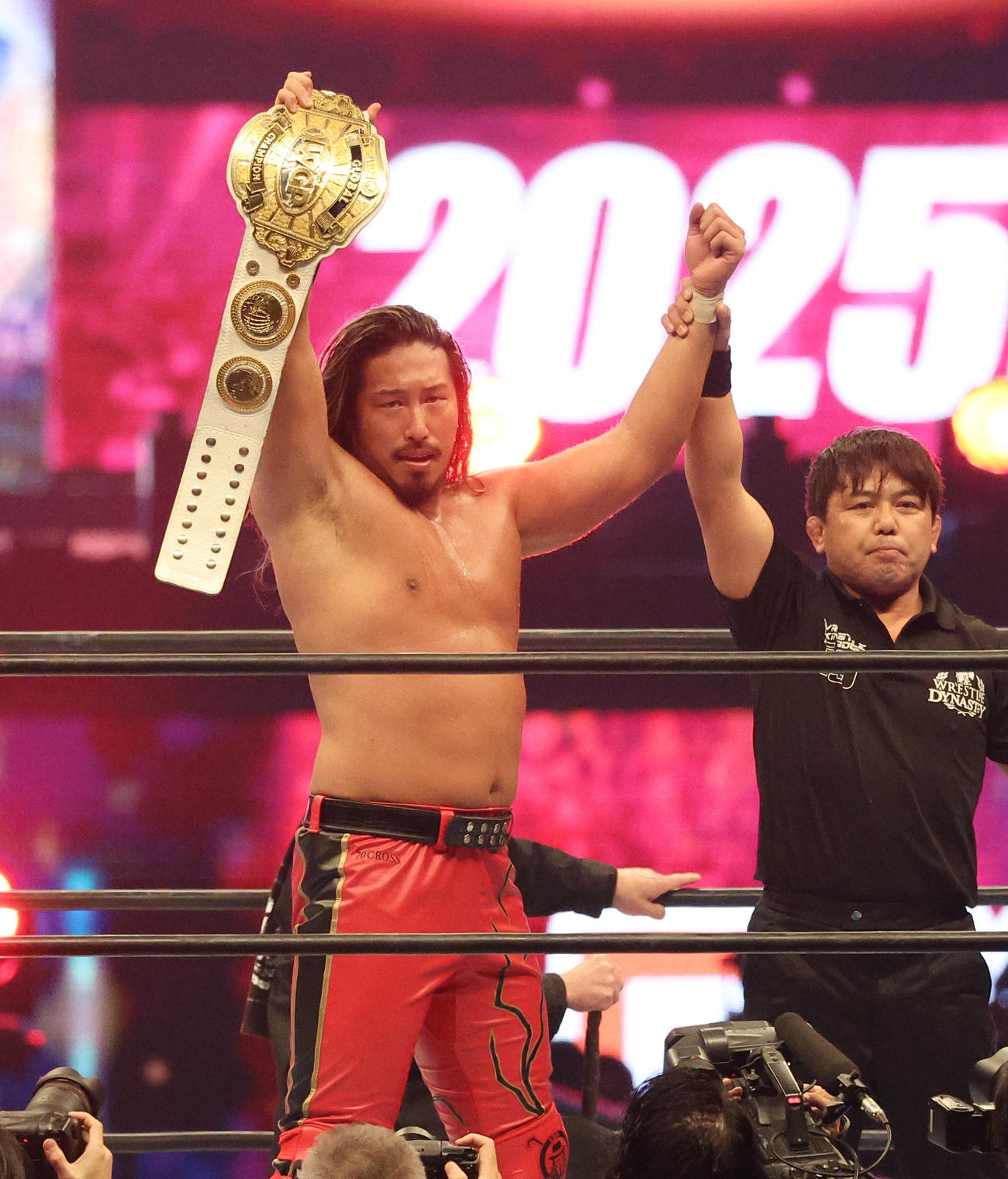 IWGP GLOBALヘビー級新王者に輝いた辻（撮影・中島郁夫）