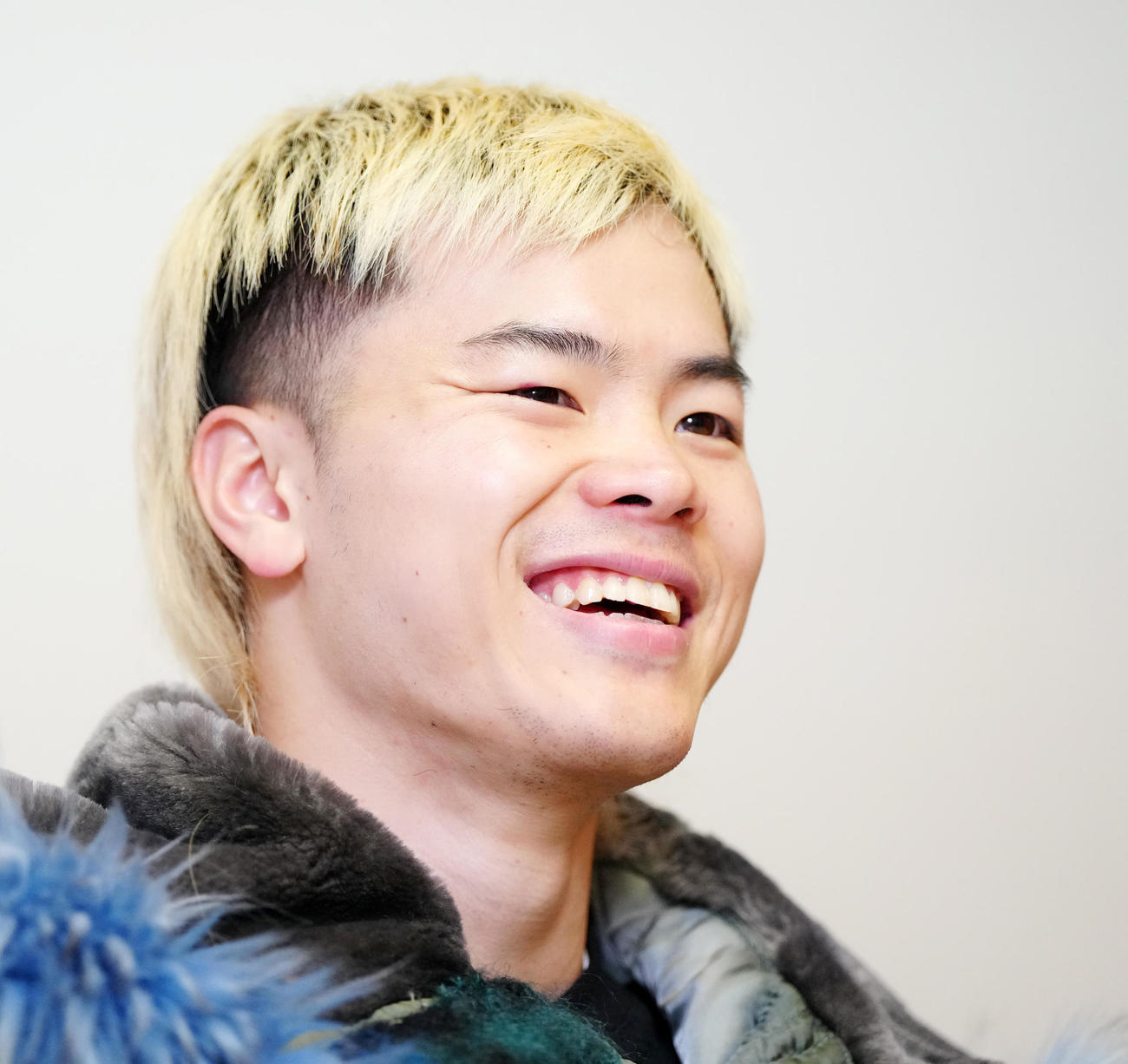 本紙インタビューに臨む那須川天心（撮影・江口和貴）