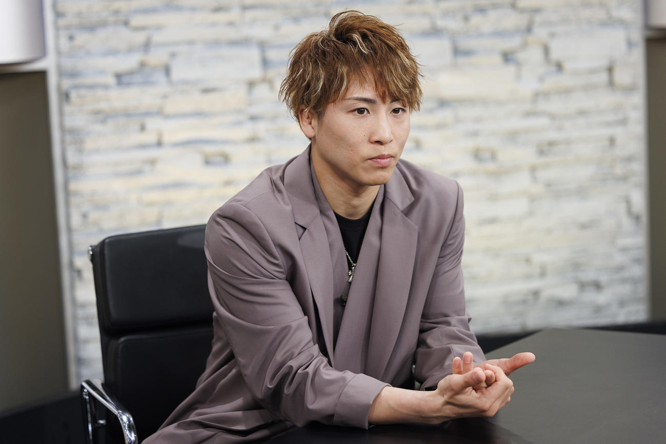 WOWOWのエキサイトマッチSPの収録に参加した井上尚弥（WOWOW提供）