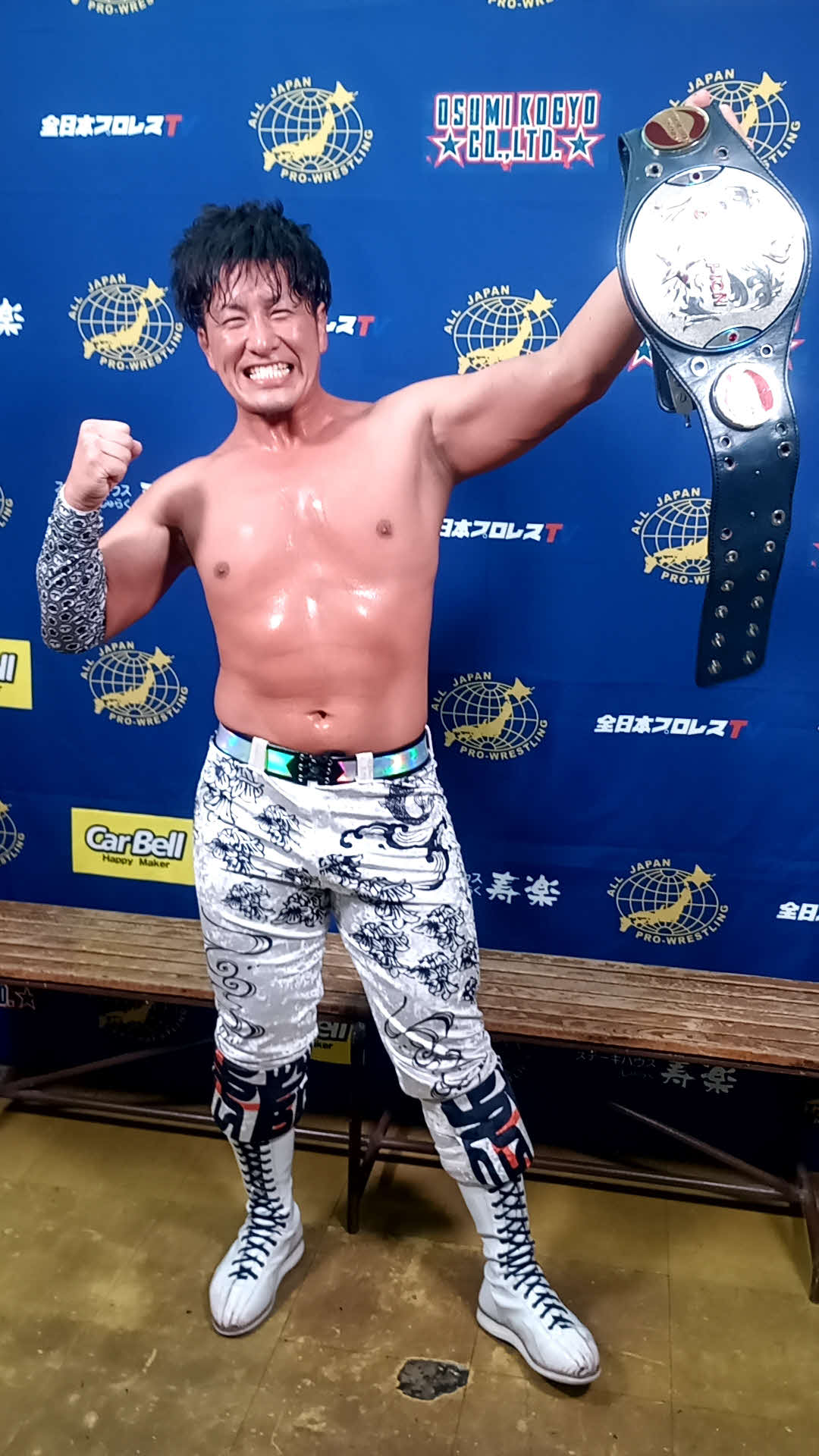 世界ジュニア2度目の防衛を果たしたMUSASHI
