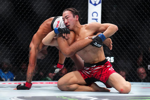 UFC】フライ級の鶴屋怜がプロ11戦目で初黒星 UFC2戦目でヴァンに判定