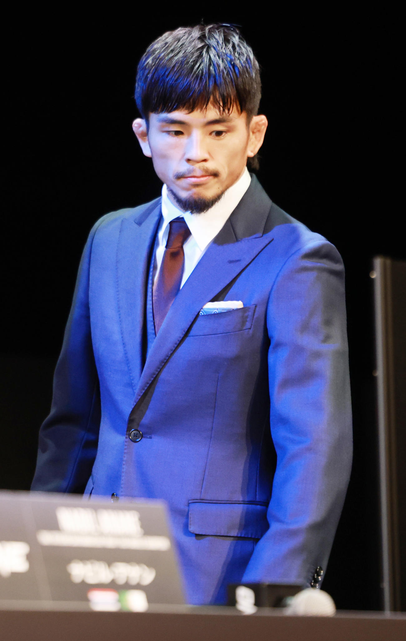 ONE 172の会見に登場した若松佑弥（撮影・野上伸悟）
