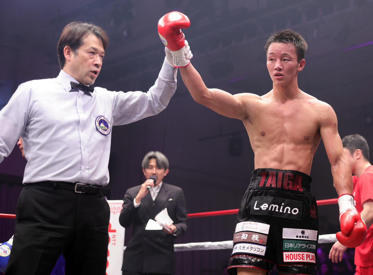 ピニリに判定勝ちした今永（撮影・野上伸悟）