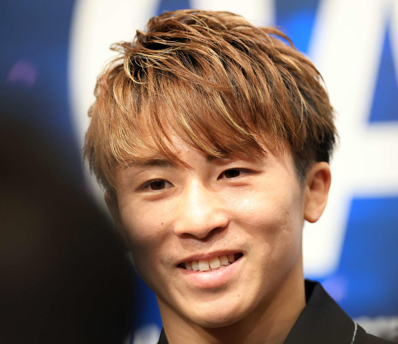 4団体統一世界スーパーバンタム級タイトルマッチ「井上尚弥　in　ラスベガス」の囲み会見で柔らかな表情を見せる井上（撮影・浅見桂子）