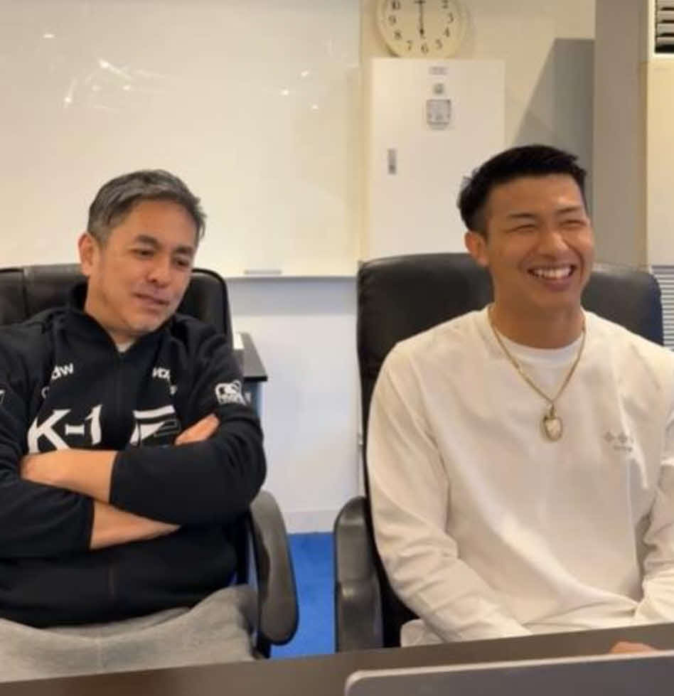 インスタライブに登場した朝久泰央（右）と宮田充プロデューサー（K－1公式インスタグラムから）