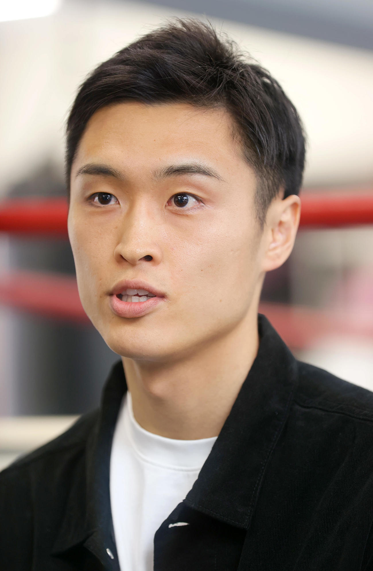 中谷戦に向けて会見する西田（撮影・上山淳一）