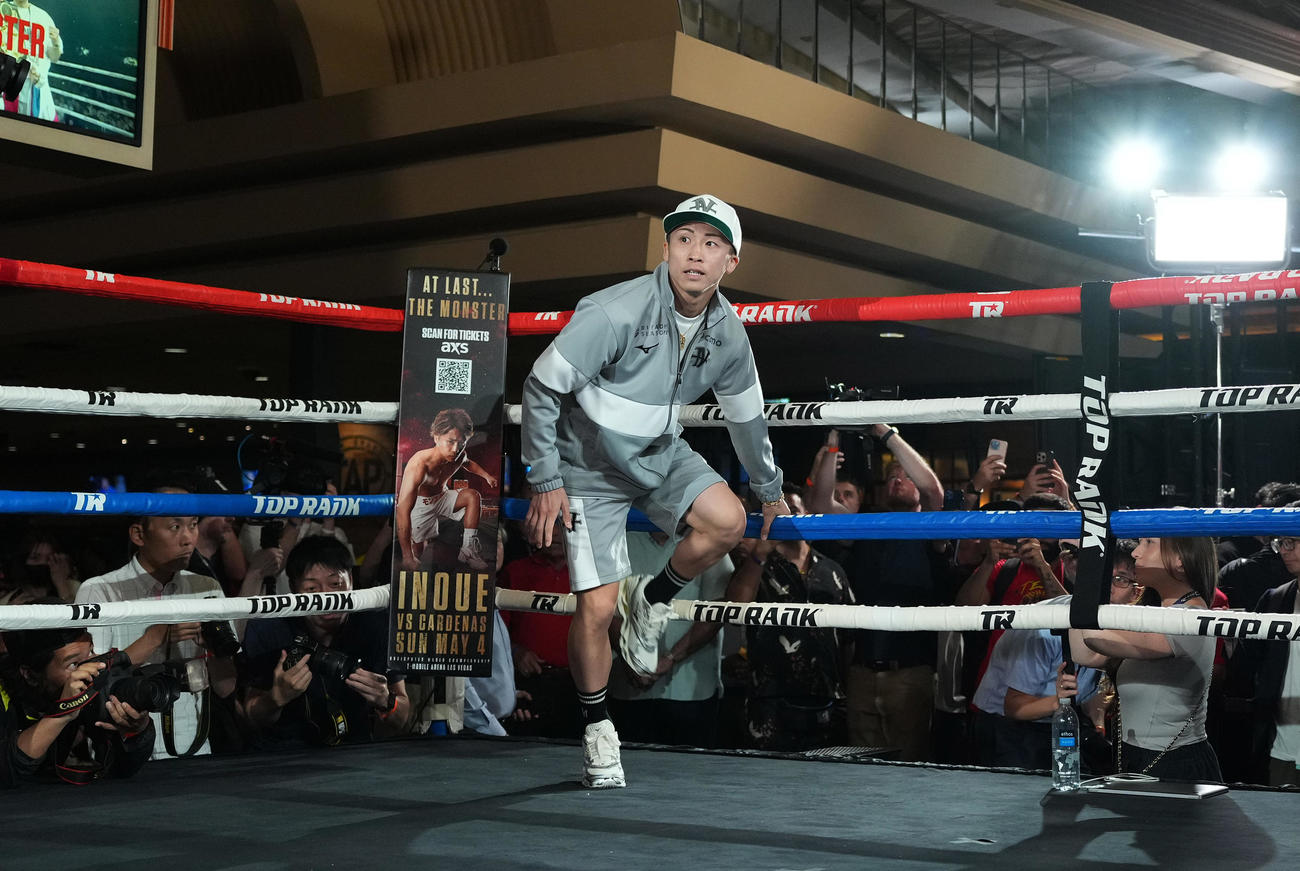 ラスベガスMGMグランドで行われるイベントに登場する井上（撮影・菅敏）