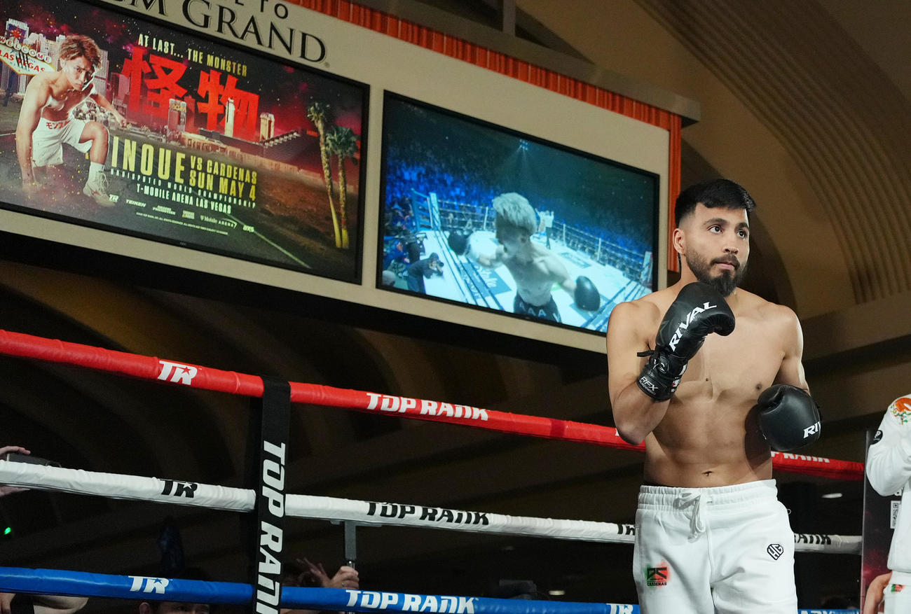 ラスベガスMGMグランドで練習を公開するカルデナス（撮影・菅敏）