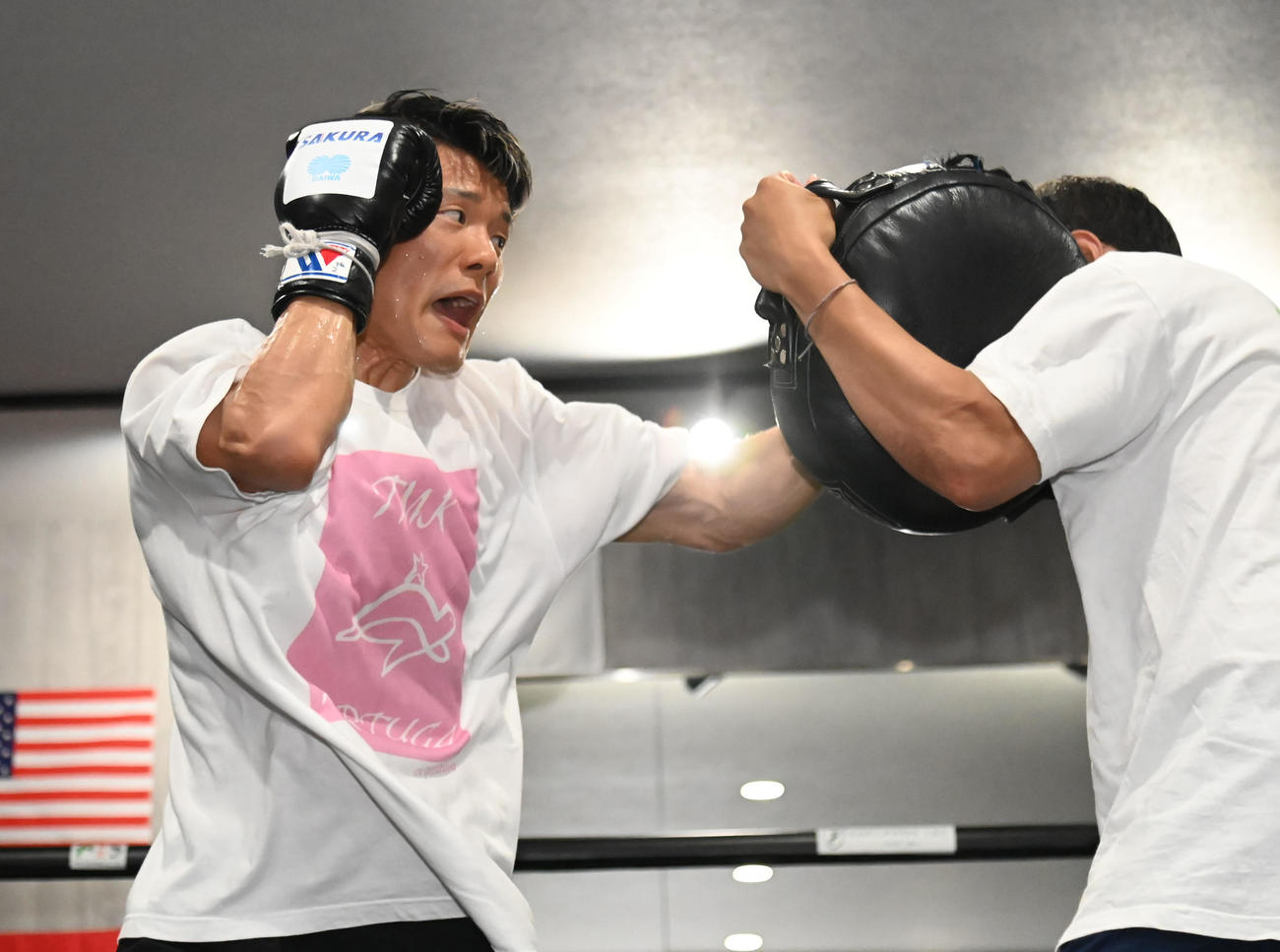 練習を公開する亀田和毅（撮影・石井愛子）