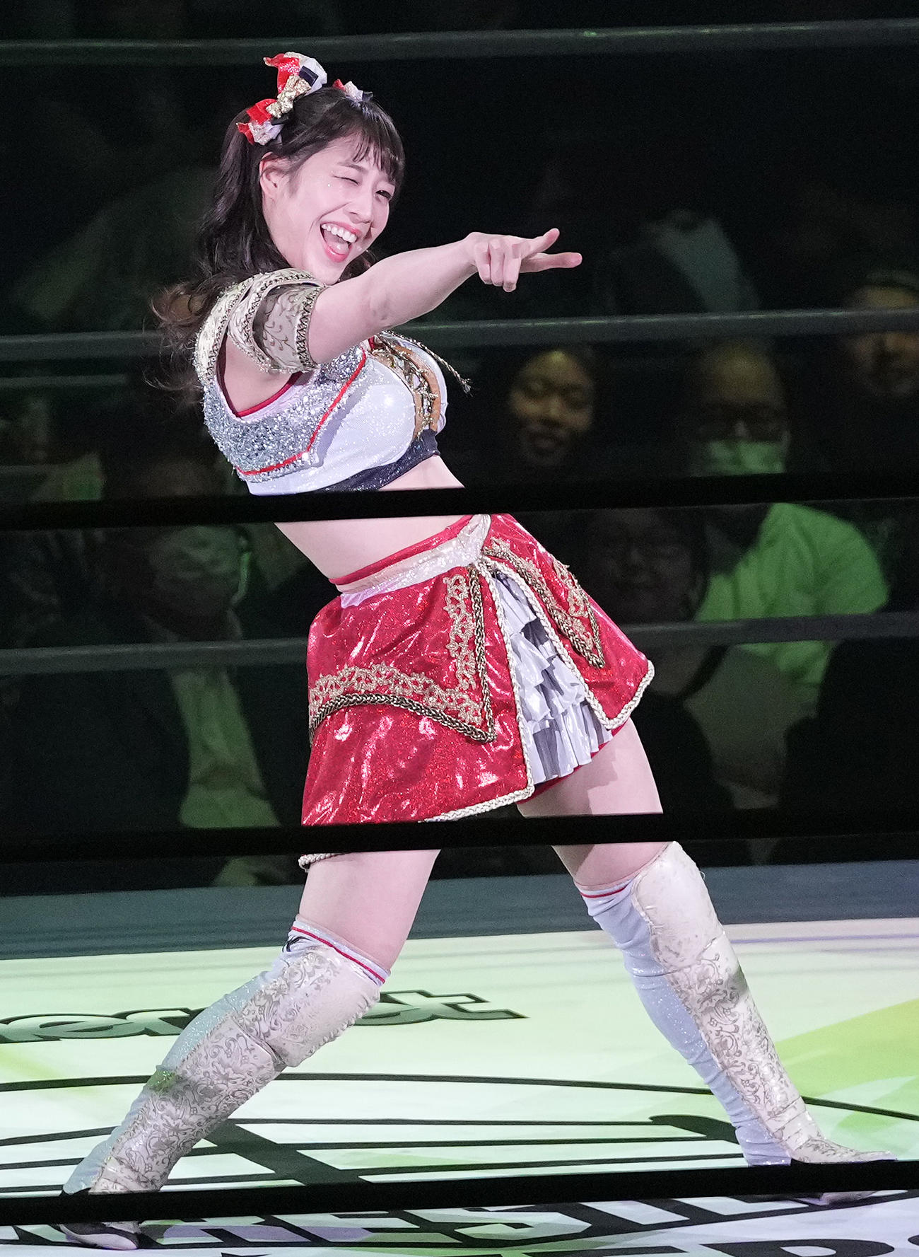 リングコスチューム姿の上原わかな（2023年11月撮影）