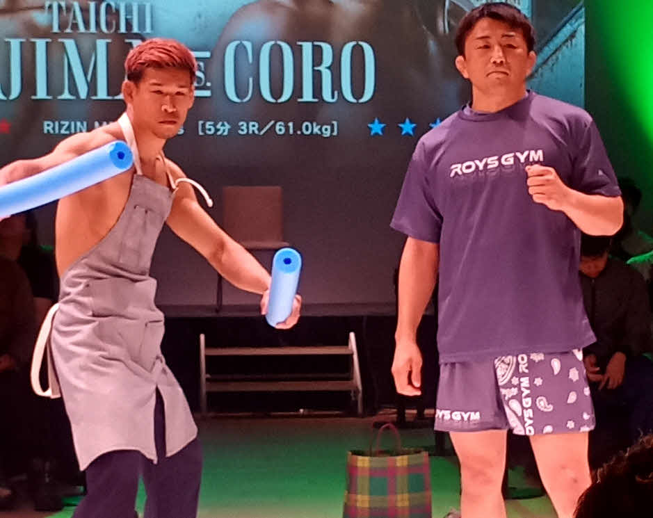 青木真也がセコンドにつく中島太一（左）と、伊澤星花夫人がつく予定のCORO