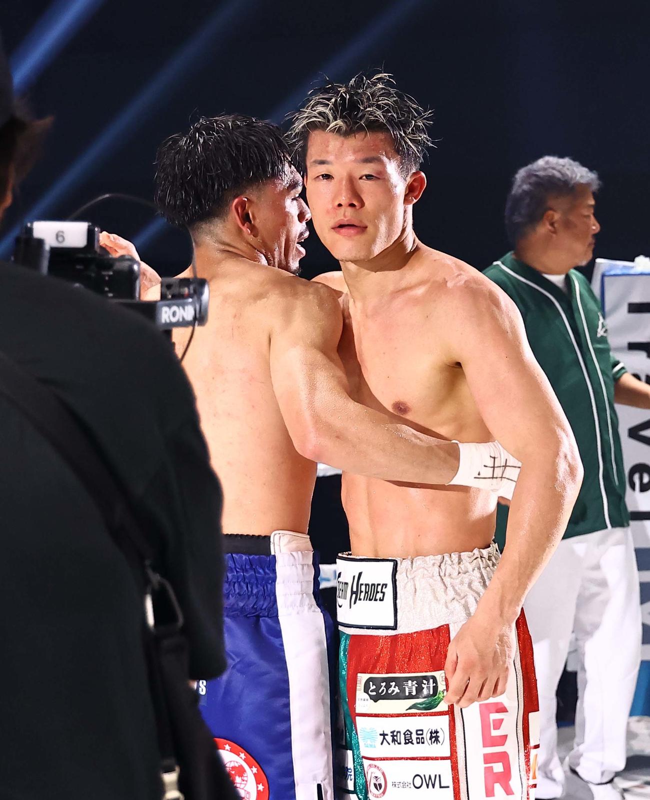 亀田和毅、0－2判定負けも現役続行へ「紙一重。全然、ちょっとの差