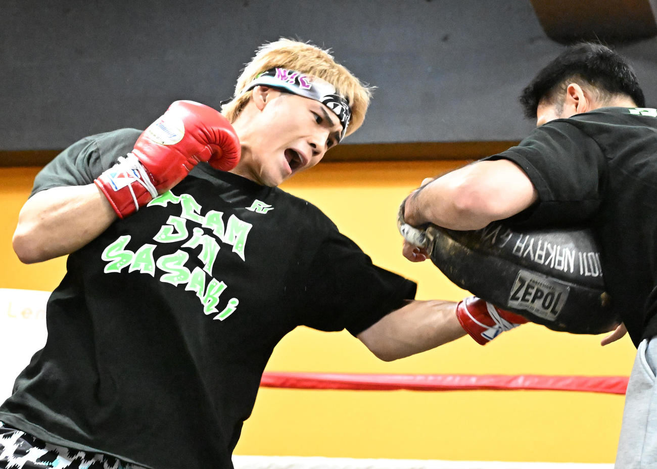 練習を公開した佐々木尽（撮影・千葉一成）