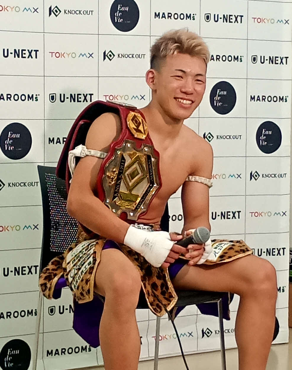 KNOCK OUT】乙津陸が石川直樹を3回KOし「30万円で豪華な誕生日