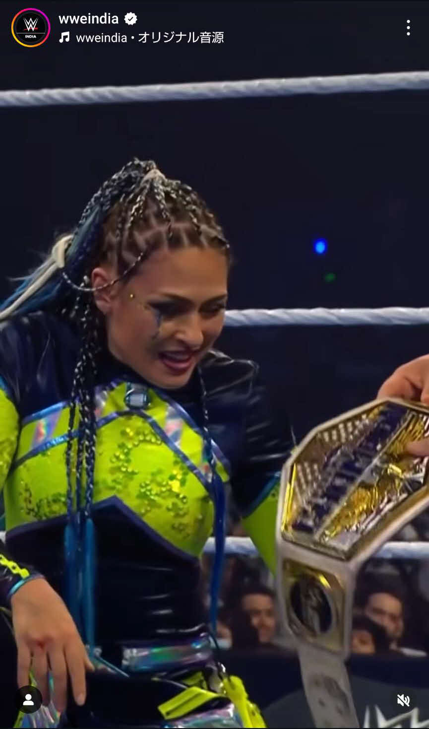サウジアラビアで開催されたWWEスマックダウン大会で女子USベルトを獲得したジュリア（WWEインド公式インスタグラムから）