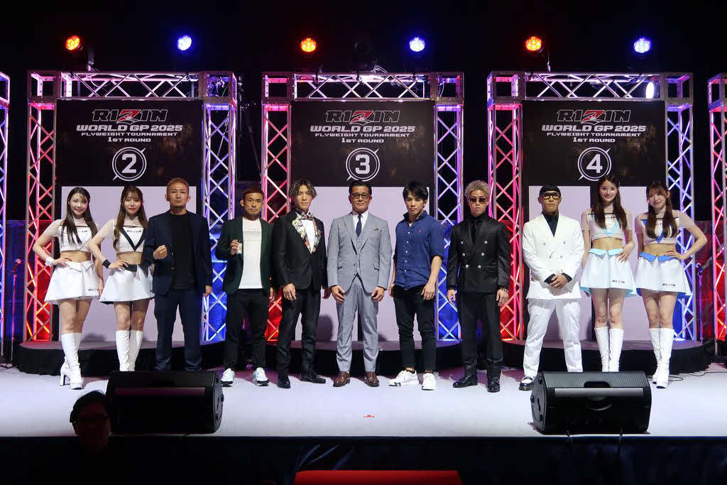 抽選会に出席した（左から3人目から）元谷友貴、扇久保博正、伊藤裕樹、榊原信行CEO、征矢貴、神龍誠、山本アーセン（C）RIZIN FF