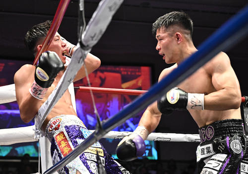 ボクシング】斎藤麗王「やっぱうれしい」大逆転TKO勝ちでWBOアジア