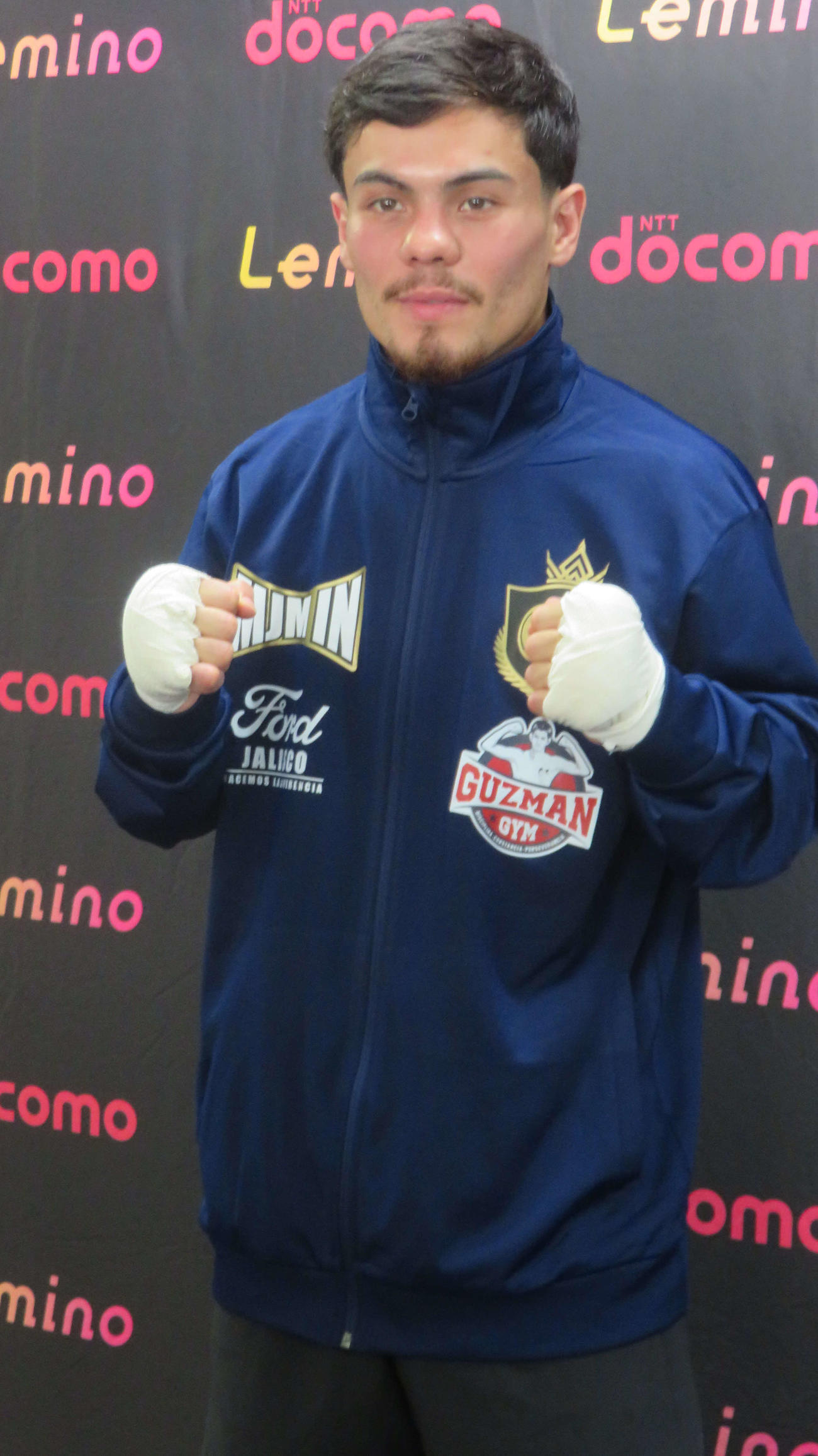 公開練習したWBO世界バンタム級1位クリスチャン・メディナ