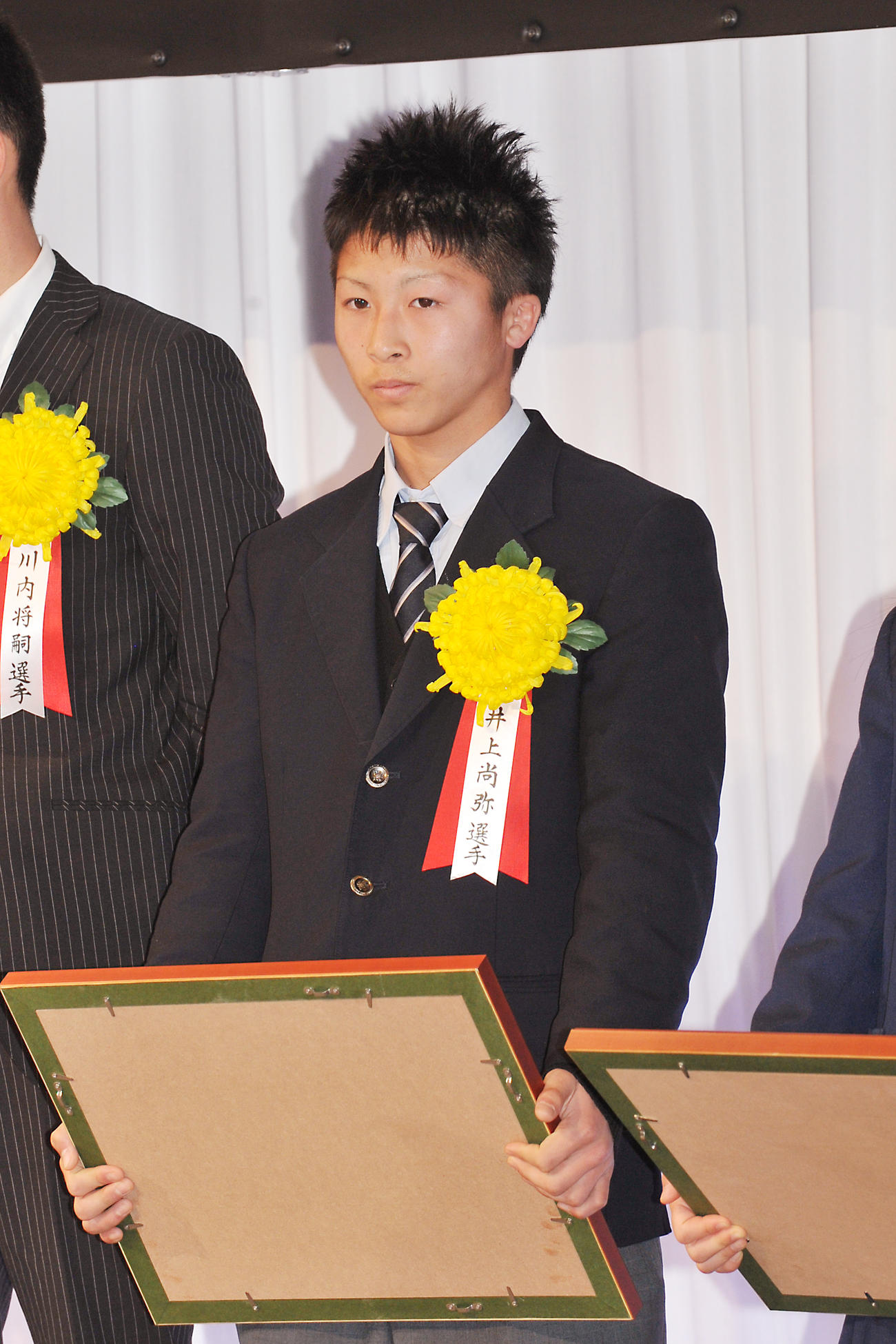 年間優秀選手表彰式に臨む井上尚弥（2012年1月撮影）