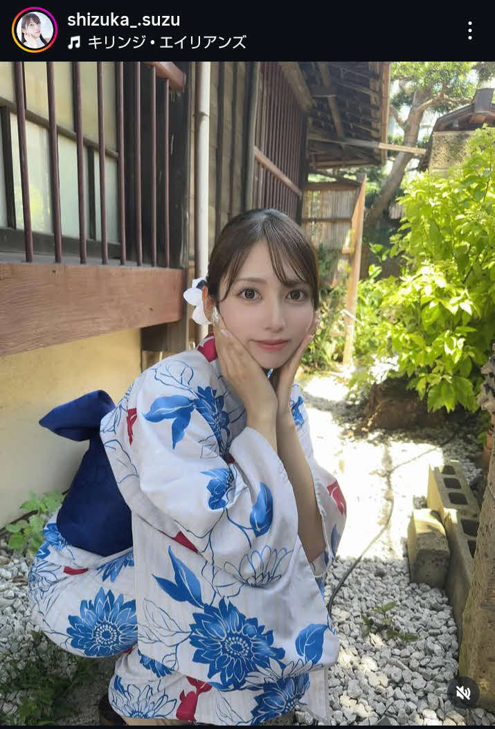 古民家で浴衣を着用する写真をアップした「雪平莉左激似」ラウンドガール涼木静（涼木インスタグラムから）