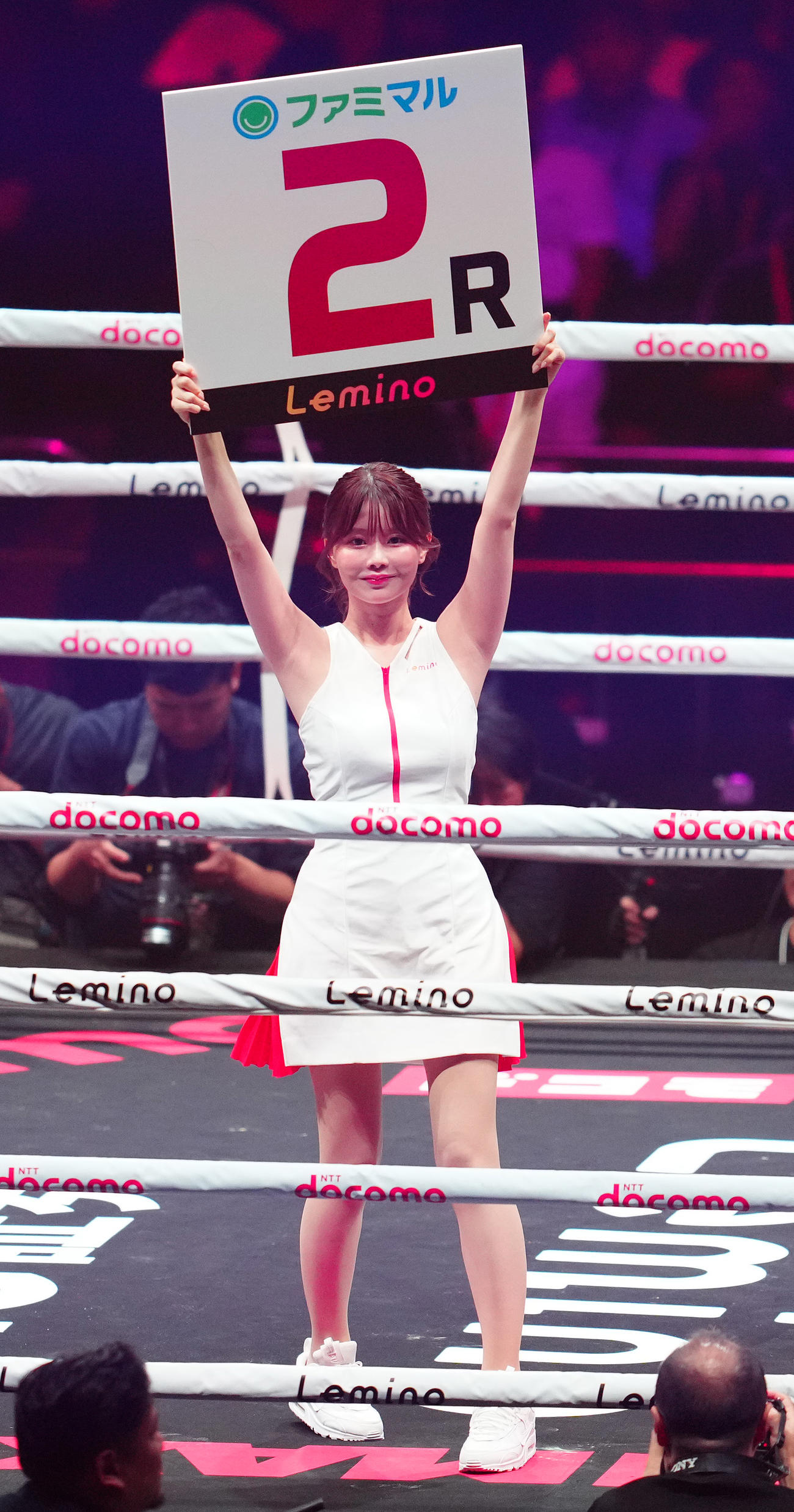 リングを彩る吉田恵美（撮影・鈴木みどり）