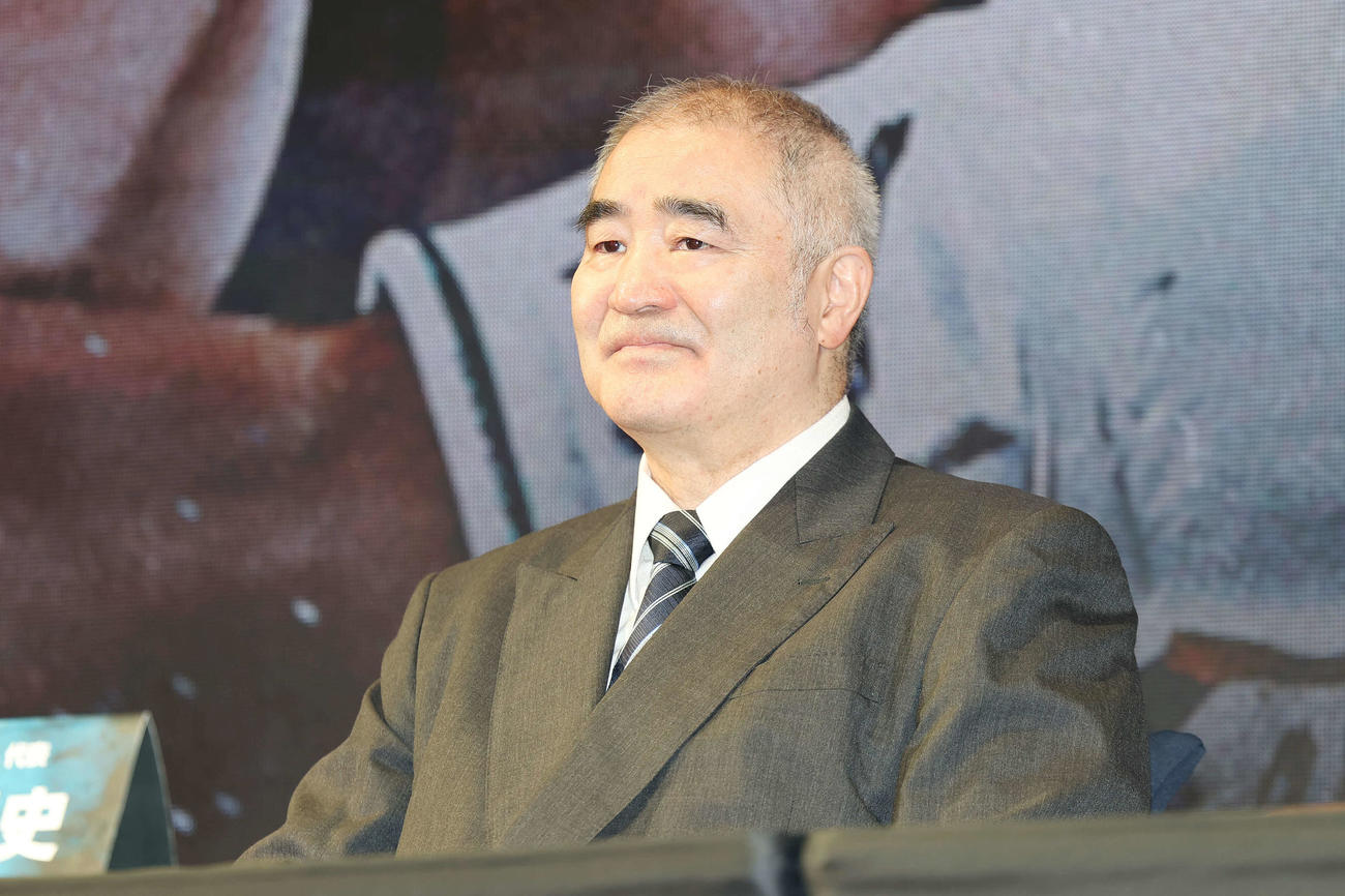 「Prime Video Boxing 14」記者会見に臨む帝拳ジム浜田代表（撮影・宮地輝）