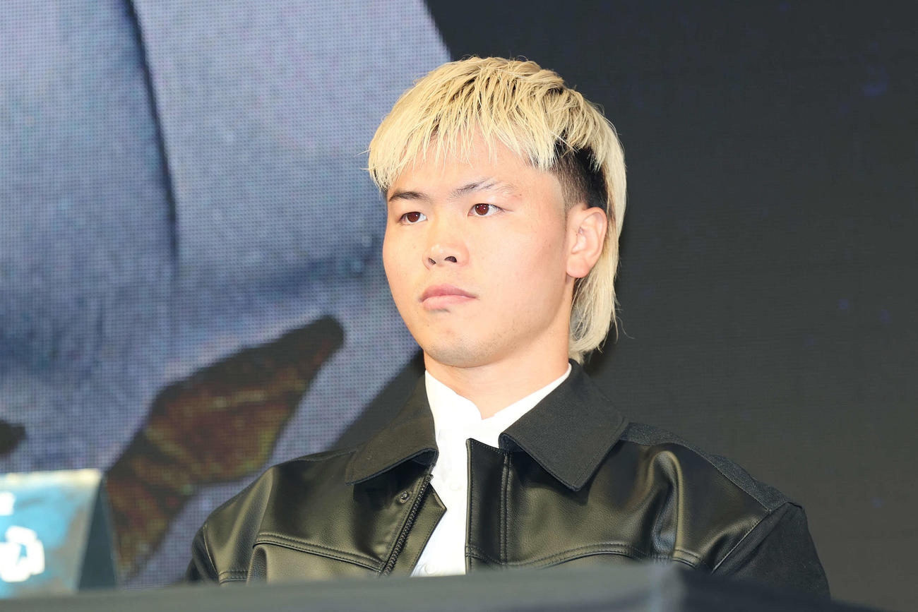 「Prime Video Boxing 14」記者会見に臨む那須川（撮影・宮地輝）