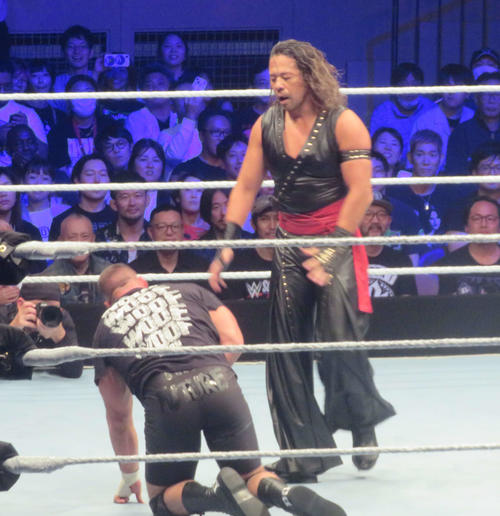 WWE】中邑真輔「愛してま～す！イヤァオ!!」日本大会で凱旋勝利