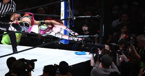 マリーゴールド】イヨ・スカイが元盟友岩谷麻優に勝利、岩谷は「負けた