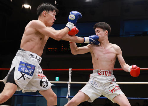 ボクシング】輪島功一氏の孫・磯谷広太、判定負けで新人王逃す