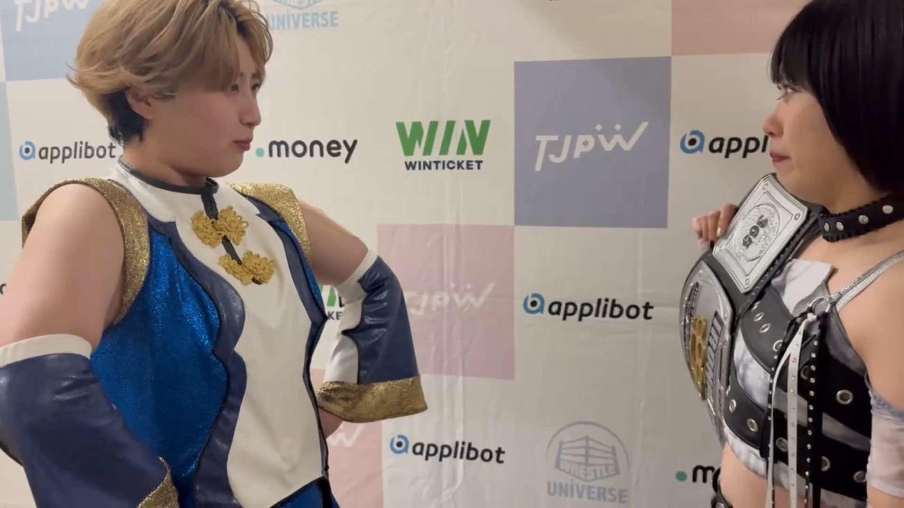 辰巳リカが振り向くと、そこには首を絞めてダウンさせたはずの桐生真弥が立っていた