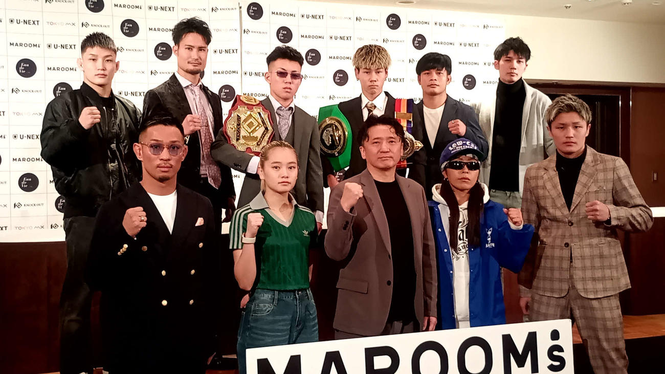 年末の「KOクライマックス」に参戦する（後列左から）平川蓮斗、重森陽太、乙津陸、星拓海、ロムイーサン・TIGER REON、新田宗一朗（前列左から）有川直毅、Kiho、山口元気代表、山田真子、久井大夢