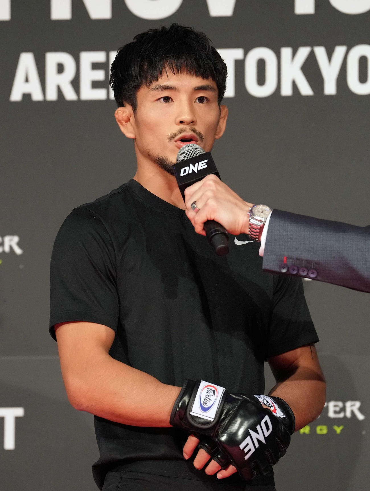 「ONE173」本番を控え公開練習前に意気込みを語る若松佑弥（撮影・小島史椰）