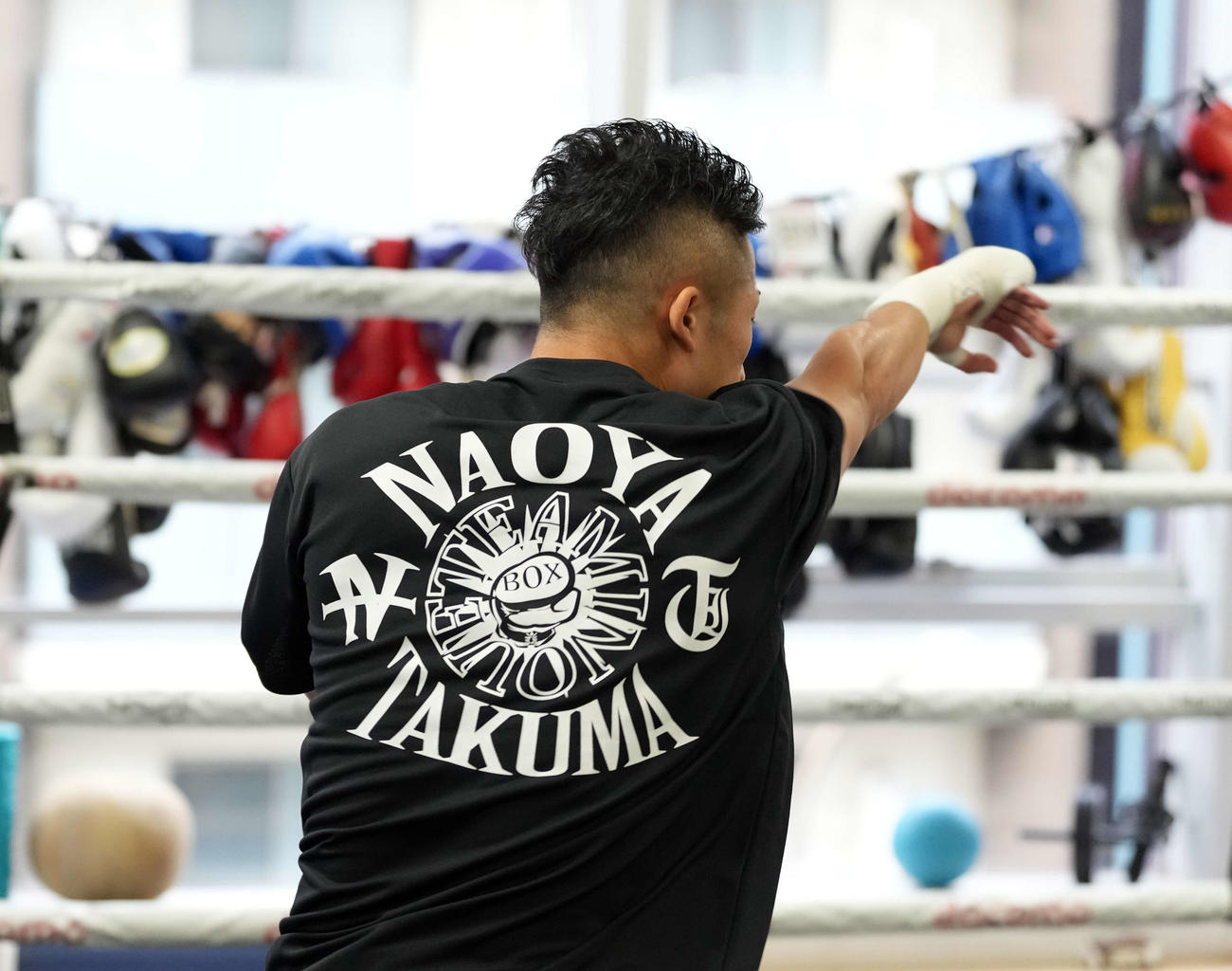 那須川天心戦を前に練習を公開した井上拓真（撮影・たえ見朱実）